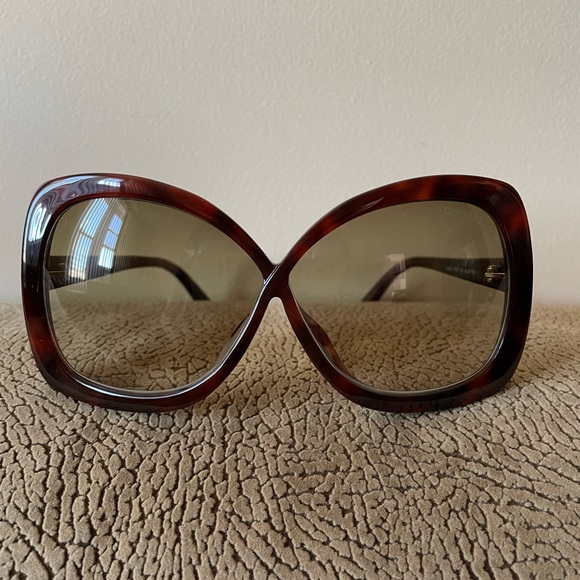 Tom Ford Woman’s Sunglasses - Picture 2 of 7